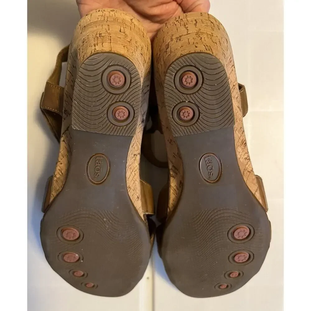 Taos Passion Flowers Leather Cork Wedge Sandals In Brown Womens Size 10 T-strap - Picture 14 of 14